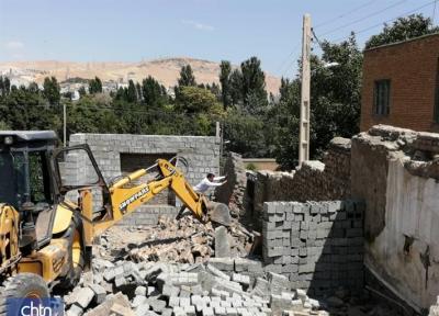 ساخت و ساز غیرمجاز در حریم حوضخانه تاریخی شاه درویش مهاباد تخریب شد